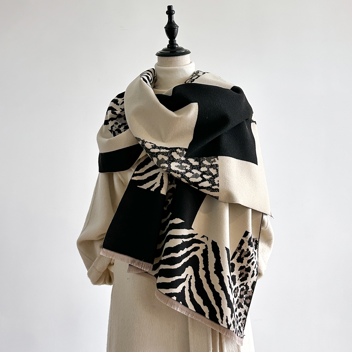 New Brand Elegance Two-Sided L - Woven Scarf Blanket review and price