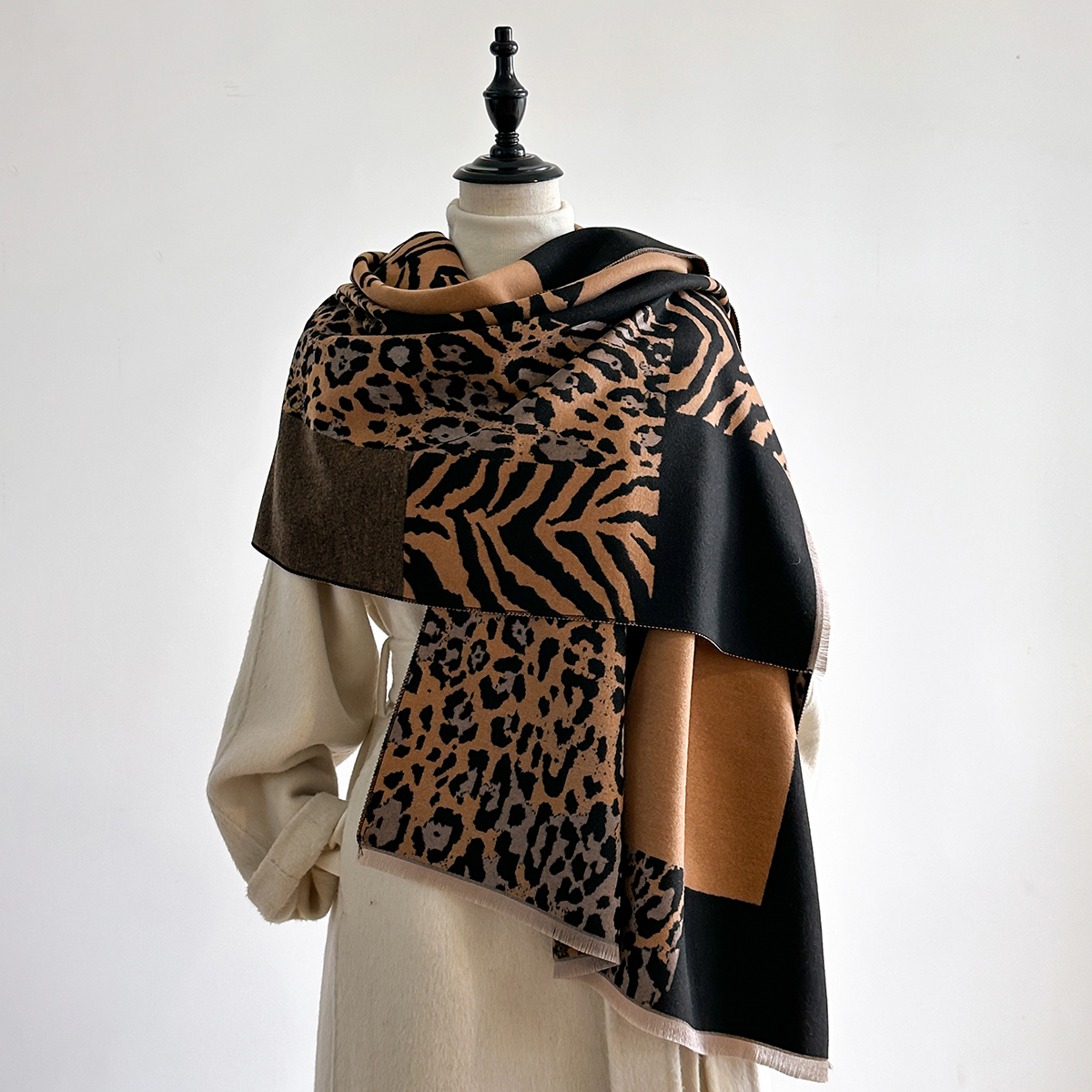 New Brand Elegance Two-Sided L - Woven Scarf Blanket review and price